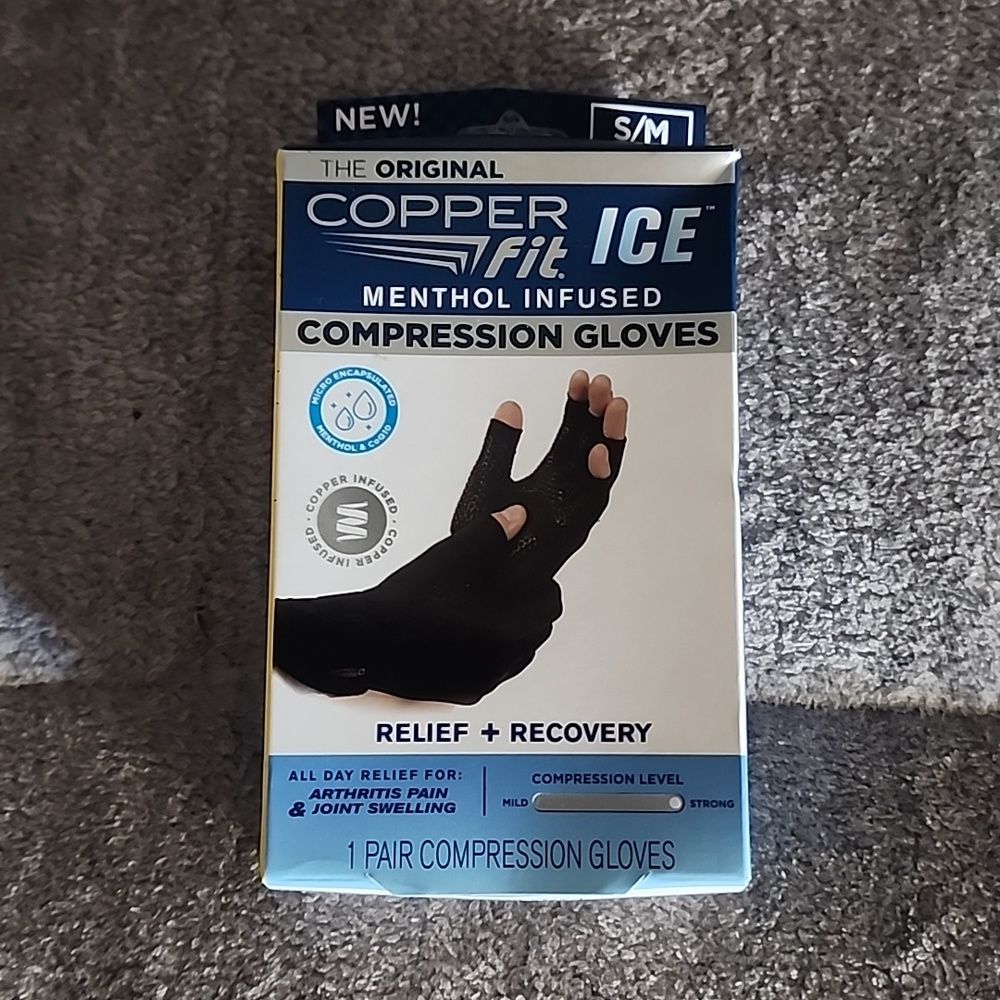 Cooper Fit Ice Gloves Size SM